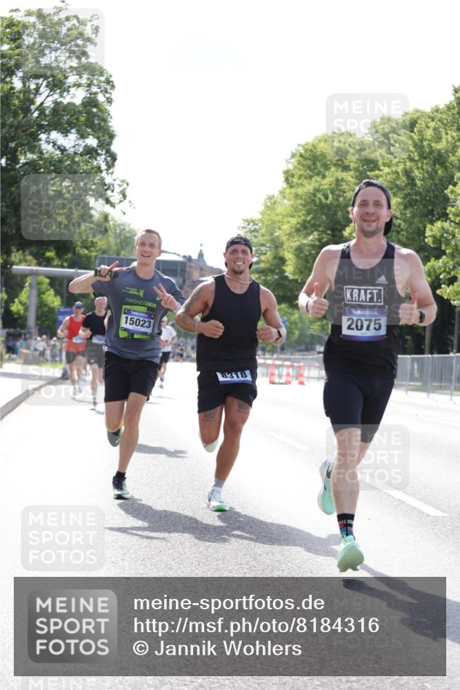 29.06.2025 - hella hamburg halbmarathon Jannik Wohlers http://msf.ph/oto/8184316 29.06.2025 09:43:11 Lombardsbrücke 2075, 2180, 2203, 6090, 7380, 8318, 10351, 13941, 15023, 15136, 17893, 18763 meine-sportfotos.de