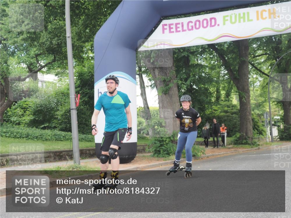 29.06.2025 - hella hamburg halbmarathon KatJ http://msf.ph/oto/8184327 29.06.2025 09:24:21 Zwischen KM18-KM19  meine-sportfotos.de