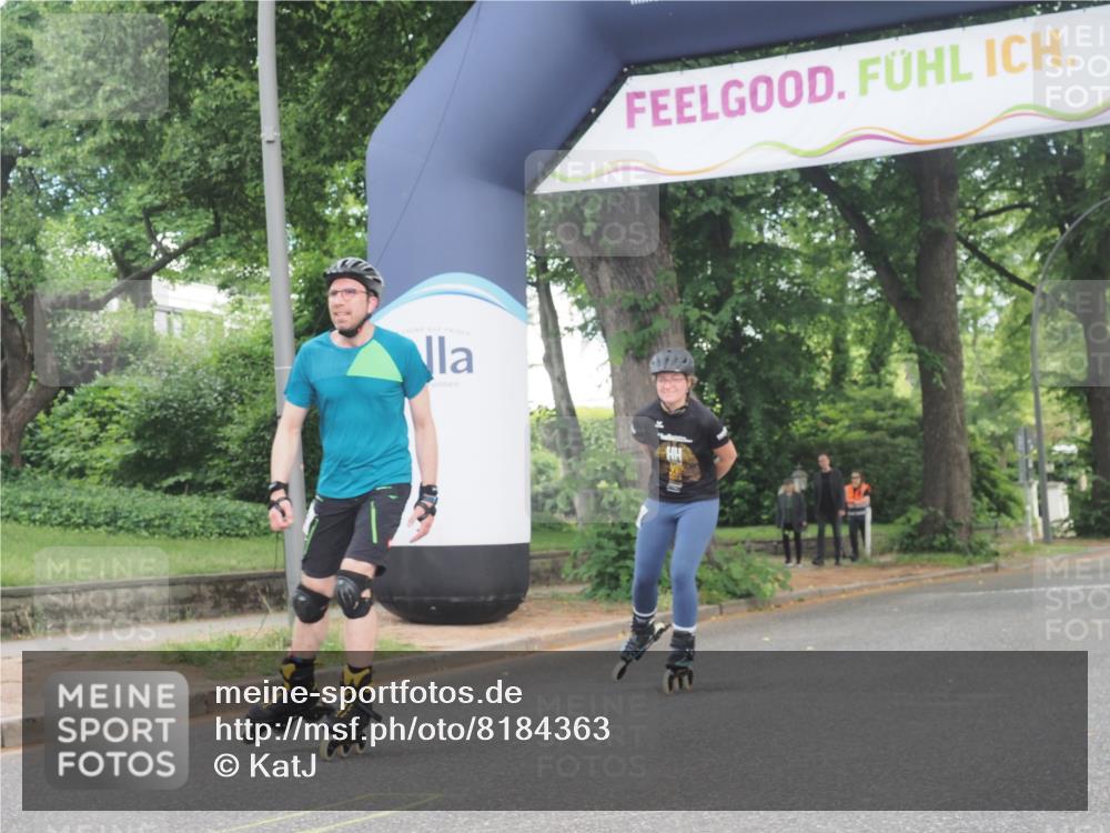 29.06.2025 - hella hamburg halbmarathon KatJ http://msf.ph/oto/8184363 29.06.2025 09:24:21 Zwischen KM18-KM19  meine-sportfotos.de