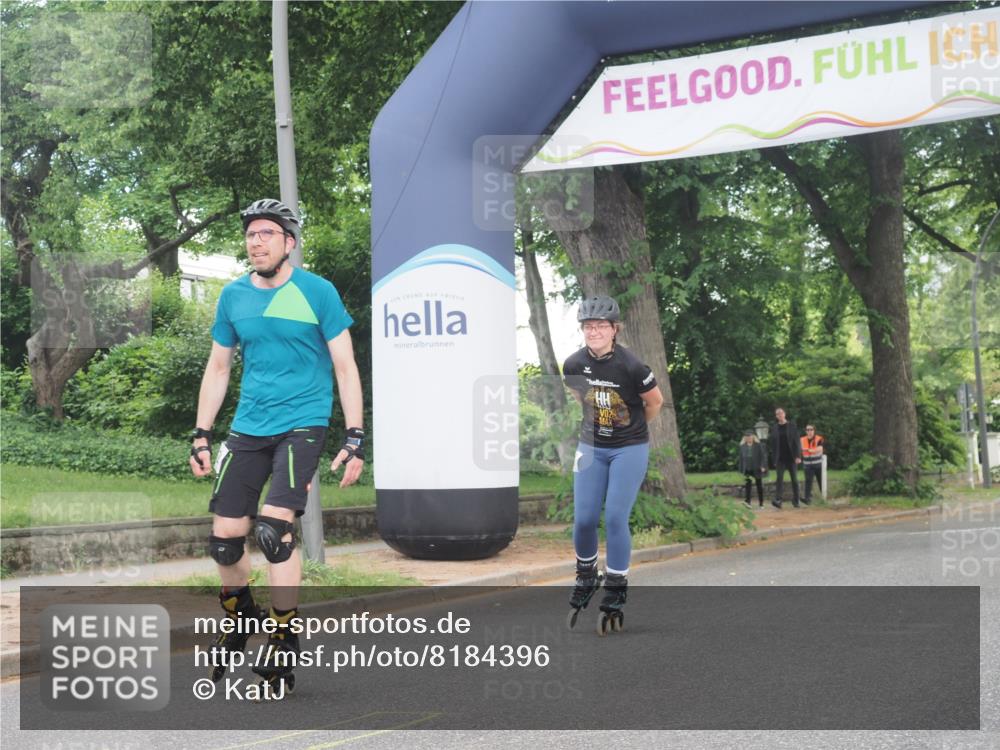 29.06.2025 - hella hamburg halbmarathon KatJ http://msf.ph/oto/8184396 29.06.2025 09:24:21 Zwischen KM18-KM19  meine-sportfotos.de