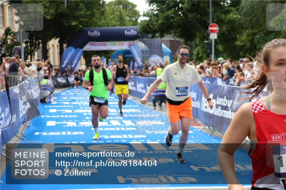 29.06.2025 - hella hamburg halbmarathon Zöllner http://msf.ph/oto/8184404 29.06.2025 10:41:58 Ziel 1169, 7092, 7363, 8694, 15521, 16507 meine-sportfotos.de