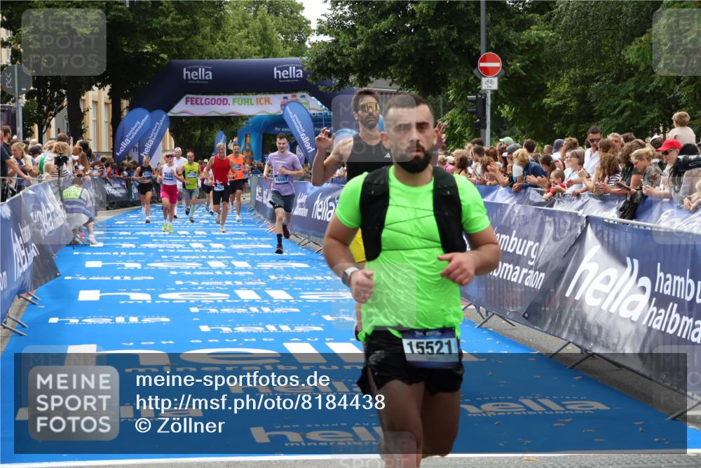 29.06.2025 - hella hamburg halbmarathon Zöllner http://msf.ph/oto/8184438 29.06.2025 10:42:00 Ziel 1169, 5690, 7363, 8694, 15521, 15846, 16507, 17926 meine-sportfotos.de
