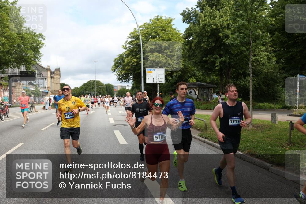 29.06.2025 - hella hamburg halbmarathon Yannick Fuchs http://msf.ph/oto/8184473 29.06.2025 10:43:29 20KM 1094, 1342, 1381, 1452, 1476, 2013, 2504, 2592, 2596, 2706, 2889, 2937, 3060, 4017, 4183, 4185, 4832, 5460, 5705, 6158, 7067, 7297, 7332, 8112, 8302, 8821, 9038, 9126, 9213, 9463, 9619, 9649, 9695, 9924, 10053, 10184, 10859, 10860, 11340, 11519, 11579, 11679, 11779, 11819, 11977, 12094, 12421, 12533, 12670, 13233, 13269, 13688, 14526, 15422, 15523, 15857, 15894, 16114, 16369, 16627, 16653, 16731, 16891, 17173, 17632, 17753, 18058, 18842, 18873 meine-sportfotos.de