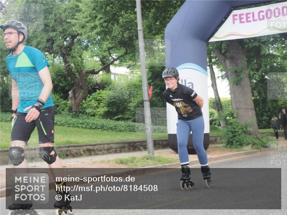 29.06.2025 - hella hamburg halbmarathon KatJ http://msf.ph/oto/8184508 29.06.2025 09:24:21 Zwischen KM18-KM19  meine-sportfotos.de