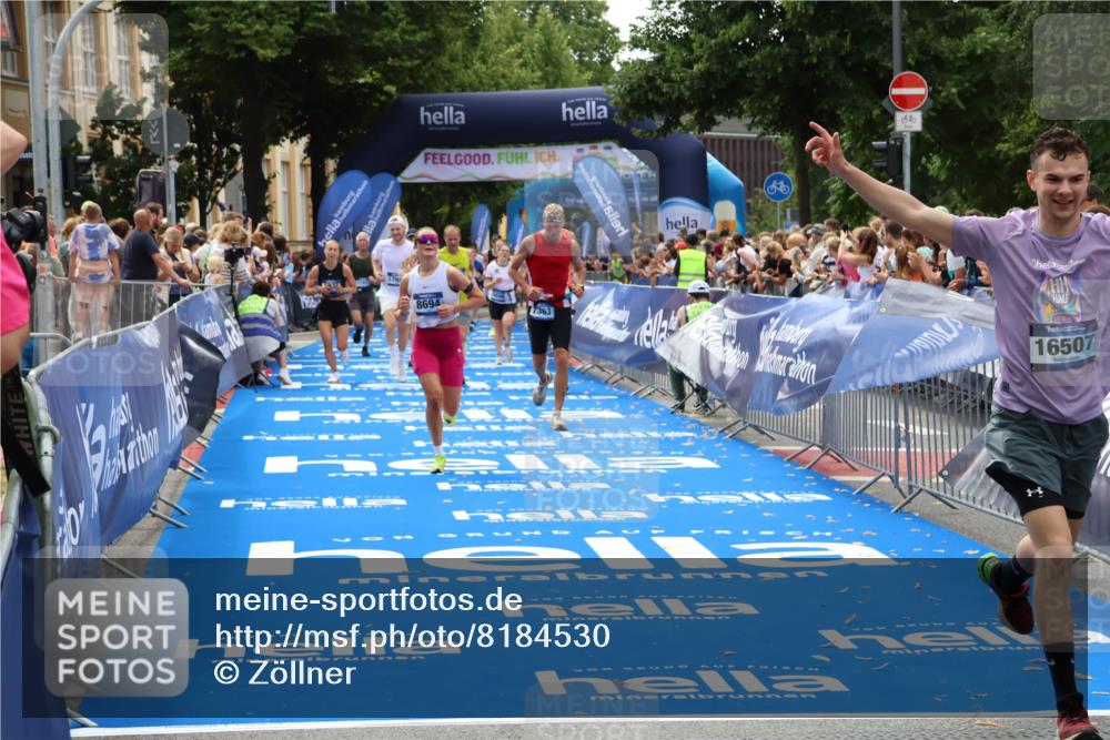 29.06.2025 - hella hamburg halbmarathon Zöllner http://msf.ph/oto/8184530 29.06.2025 10:42:03 Ziel 5690, 6593, 7363, 8694, 11417, 12292, 13196, 15846, 16507, 17864, 17926, 18920, 19046 meine-sportfotos.de