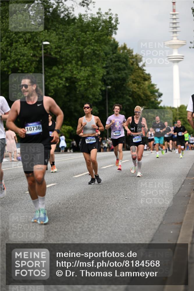 29.06.2025 - hella hamburg halbmarathon Dr. Thomas Lammeyer http://msf.ph/oto/8184568 29.06.2025 10:10:47 Kennedybrücke 1245, 1766, 1936, 1981, 4550, 4666, 5951, 6314, 6572, 6664, 8051, 8960, 9560, 10297, 10736, 10886 meine-sportfotos.de