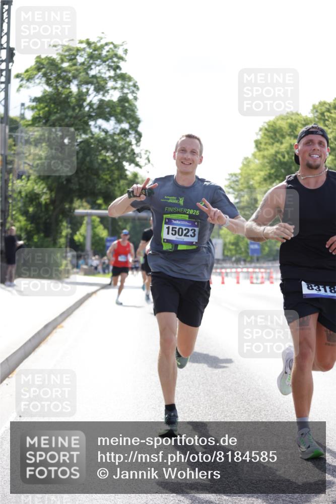 29.06.2025 - hella hamburg halbmarathon Jannik Wohlers http://msf.ph/oto/8184585 29.06.2025 09:43:12 Lombardsbrücke 2075, 2180, 2203, 7380, 8318, 10351, 13941, 15023, 15136, 17893, 18763 meine-sportfotos.de