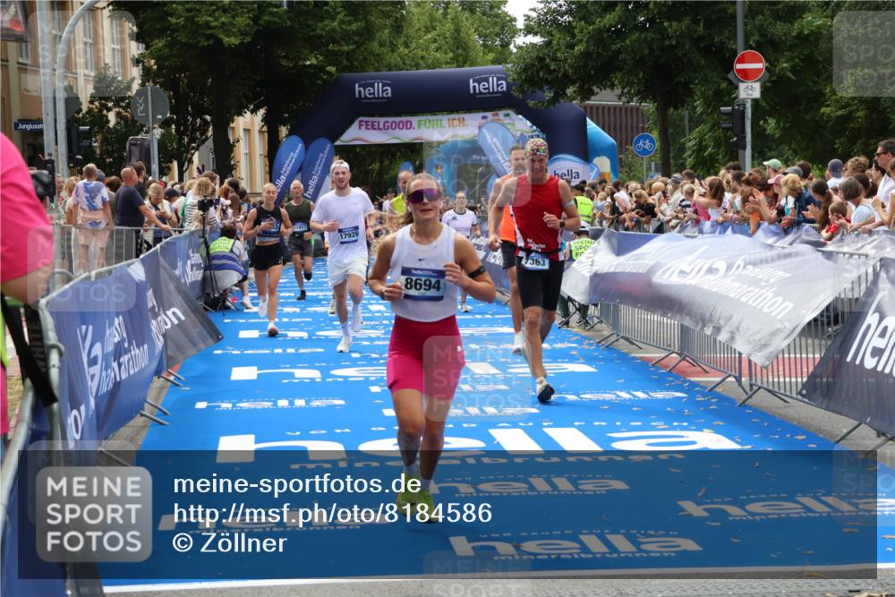29.06.2025 - hella hamburg halbmarathon Zöllner http://msf.ph/oto/8184586 29.06.2025 10:42:05 Ziel 5690, 6593, 7363, 8694, 10216, 11417, 12292, 13196, 15846, 17864, 17926, 18920, 19046 meine-sportfotos.de