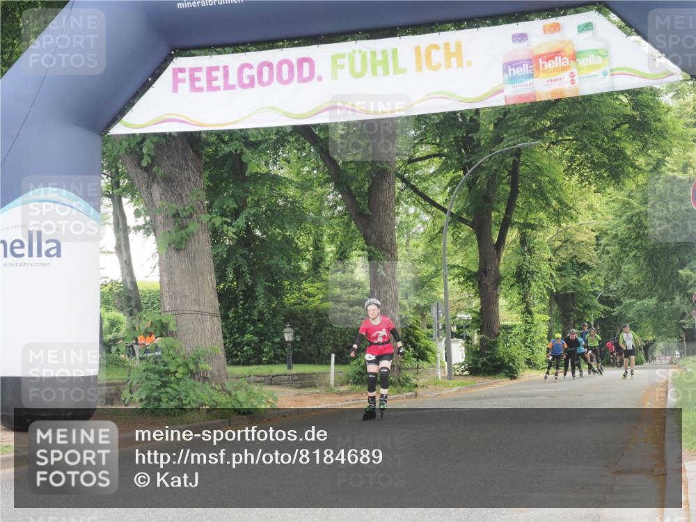 29.06.2025 - hella hamburg halbmarathon KatJ http://msf.ph/oto/8184689 29.06.2025 09:24:32 Zwischen KM18-KM19  meine-sportfotos.de