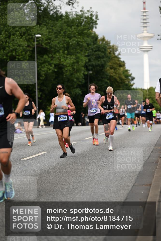 29.06.2025 - hella hamburg halbmarathon Dr. Thomas Lammeyer http://msf.ph/oto/8184715 29.06.2025 10:10:47 Kennedybrücke 1245, 1766, 1936, 1981, 4550, 4666, 5951, 6314, 6572, 6664, 8051, 8960, 9560, 10297, 10736, 10886 meine-sportfotos.de