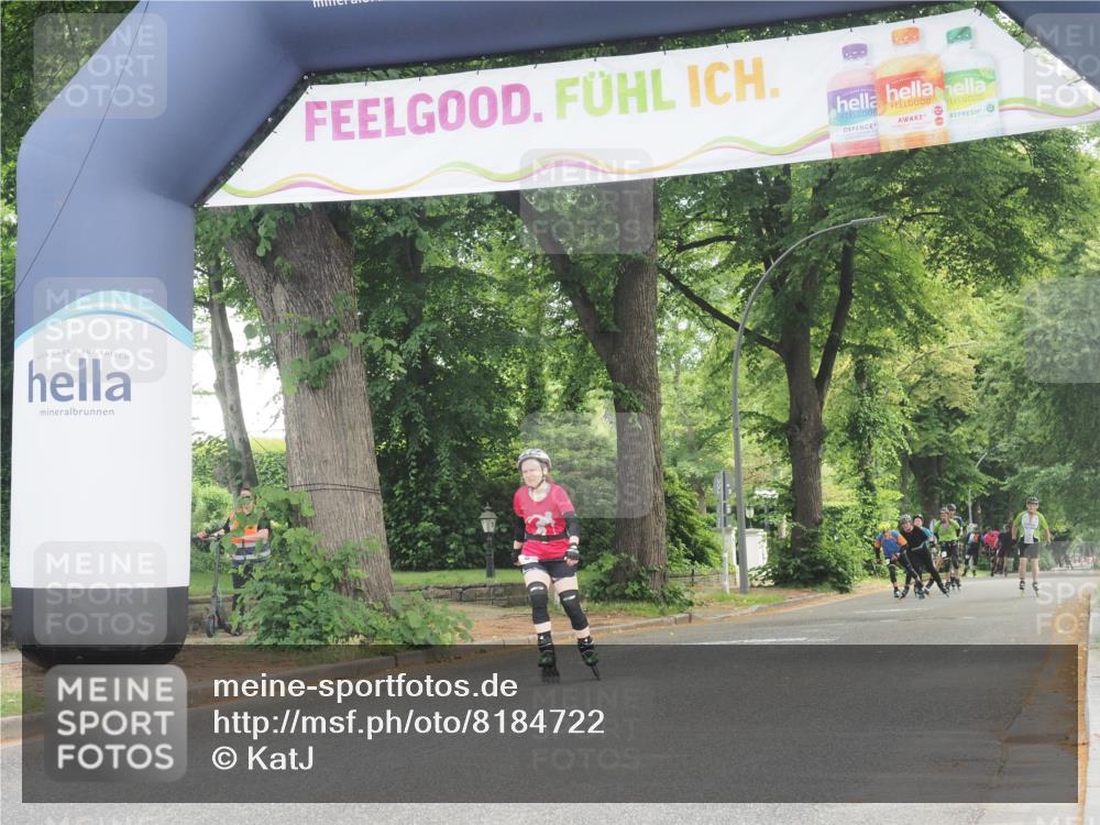 29.06.2025 - hella hamburg halbmarathon KatJ http://msf.ph/oto/8184722 29.06.2025 09:24:33 Zwischen KM18-KM19  meine-sportfotos.de
