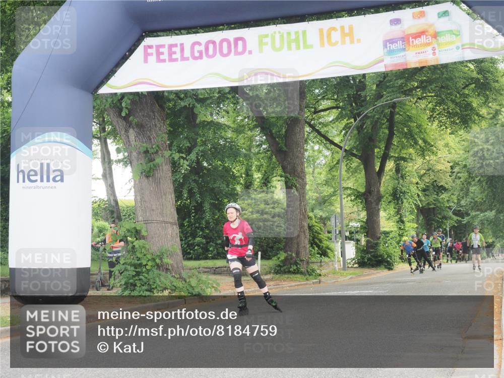 29.06.2025 - hella hamburg halbmarathon KatJ http://msf.ph/oto/8184759 29.06.2025 09:24:33 Zwischen KM18-KM19  meine-sportfotos.de