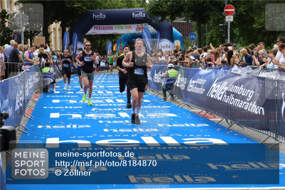 29.06.2025 - hella hamburg halbmarathon Zöllner http://msf.ph/oto/8184870 29.06.2025 10:33:20 Ziel 1959, 4679, 7723, 9047, 14167, 16881, 17175, 18455 meine-sportfotos.de