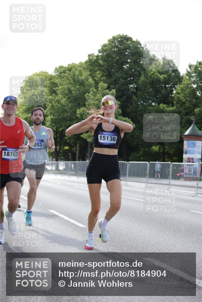 29.06.2025 - hella hamburg halbmarathon Jannik Wohlers http://msf.ph/oto/8184904 29.06.2025 09:43:16 Lombardsbrücke 2075, 2180, 2203, 8318, 9804, 10351, 13941, 15023, 15136, 17893, 18763, 18832 meine-sportfotos.de