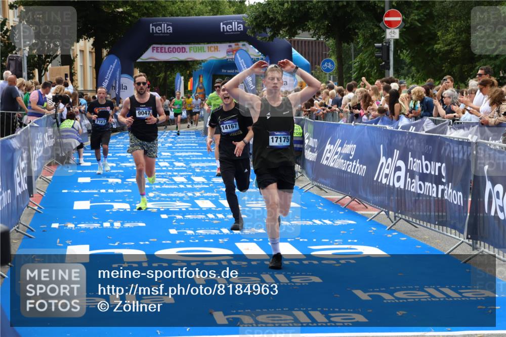 29.06.2025 - hella hamburg halbmarathon Zöllner http://msf.ph/oto/8184963 29.06.2025 10:33:21 Ziel 1959, 4679, 7723, 9047, 14167, 16881, 17175, 18455 meine-sportfotos.de