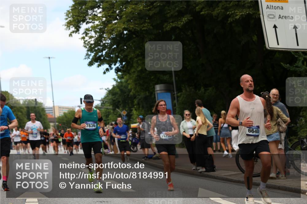29.06.2025 - hella hamburg halbmarathon Yannick Fuchs http://msf.ph/oto/8184991 29.06.2025 11:21:08 20KM 2010, 2699, 2959, 3579, 3842, 3910, 4161, 4349, 4373, 4877, 5494, 5584, 5629, 5838, 6598, 6640, 6951, 7604, 7772, 7836, 7917, 8050, 9256, 9807, 10077, 11046, 11092, 11668, 12395, 12958, 13090, 13382, 13934, 13984, 14105, 14810, 14906, 14986, 15481, 15725, 15752, 15869, 16457, 16735, 17034, 17207, 17249, 18610, 18769, 19012, 19081, 19193 meine-sportfotos.de