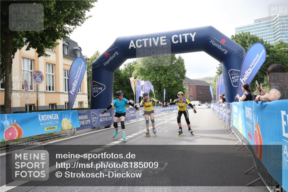 29.06.2025 - hella hamburg halbmarathon Strokosch-Dieckow http://msf.ph/oto/8185009 29.06.2025 09:25:06 Ziel 20176, 20180, 20188 meine-sportfotos.de