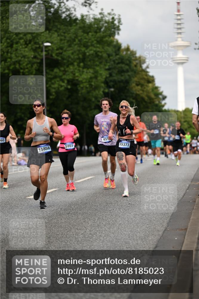 29.06.2025 - hella hamburg halbmarathon Dr. Thomas Lammeyer http://msf.ph/oto/8185023 29.06.2025 10:10:48 Kennedybrücke 1245, 1766, 1936, 1981, 4550, 4666, 5951, 6314, 6572, 6664, 8051, 8960, 9560, 10212, 10297, 10736, 10886 meine-sportfotos.de