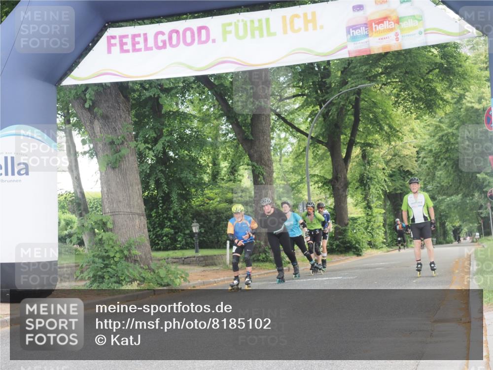 29.06.2025 - hella hamburg halbmarathon KatJ http://msf.ph/oto/8185102 29.06.2025 09:24:37 Zwischen KM18-KM19  meine-sportfotos.de