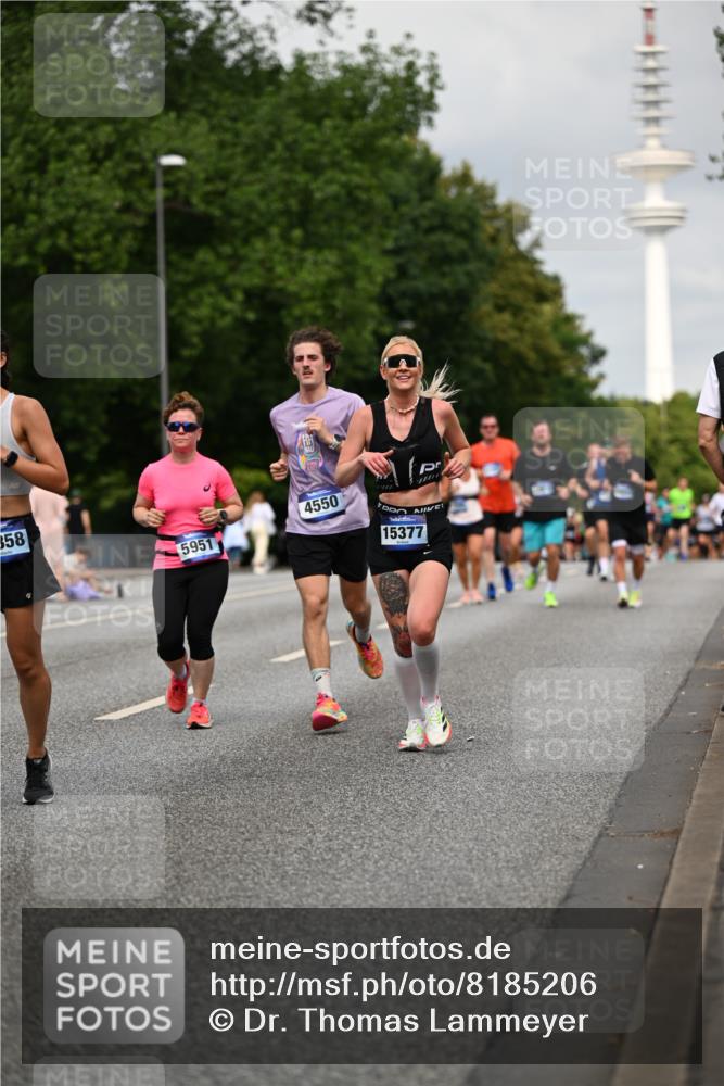 29.06.2025 - hella hamburg halbmarathon Dr. Thomas Lammeyer http://msf.ph/oto/8185206 29.06.2025 10:10:49 Kennedybrücke 1245, 1766, 1936, 1981, 4550, 4666, 5951, 6314, 6572, 6664, 8051, 8960, 9560, 10212, 10297, 10736, 10886 meine-sportfotos.de
