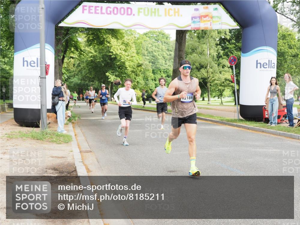 29.06.2025 - hella hamburg halbmarathon MichiJ http://msf.ph/oto/8185211 29.06.2025 10:18:31 Zwischen KM18-KM19 2075, 3968, 6090, 12189, 15883 meine-sportfotos.de