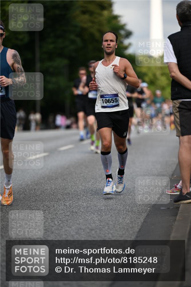 29.06.2025 - hella hamburg halbmarathon Dr. Thomas Lammeyer http://msf.ph/oto/8185248 29.06.2025 09:47:23 Kennedybrücke 1122, 1953, 3189, 3379, 5308, 5344, 7231, 7793, 8975, 9047, 9079, 10106, 10173, 11150 meine-sportfotos.de
