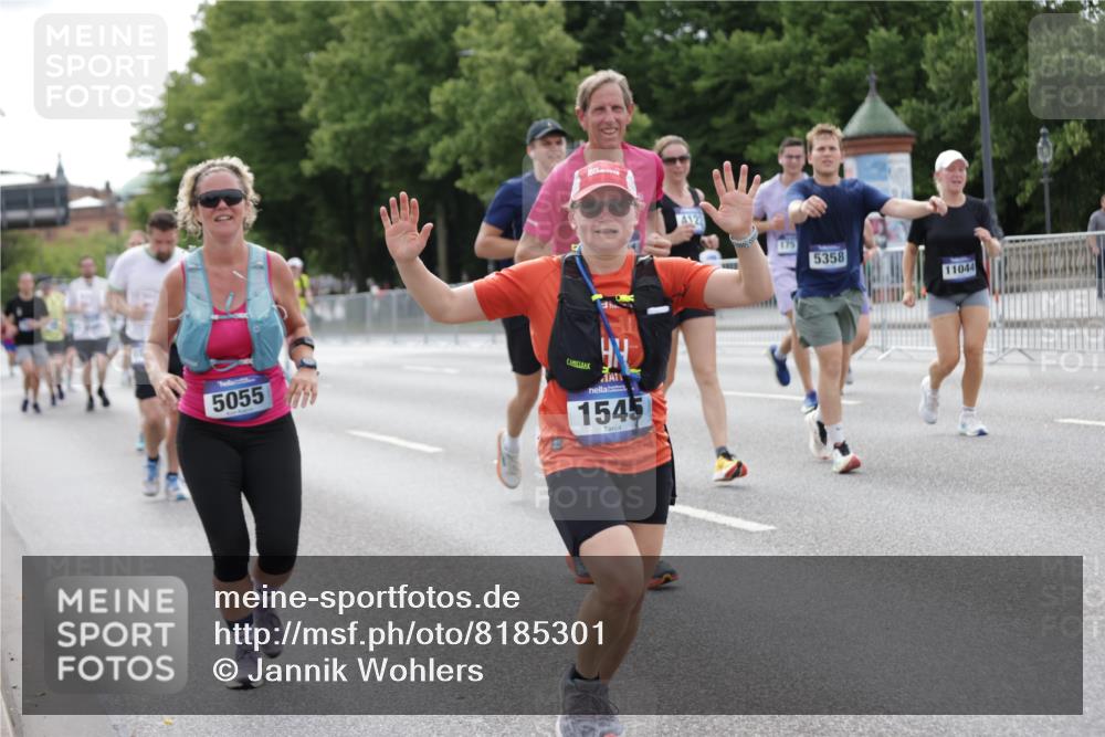 29.06.2025 - hella hamburg halbmarathon Jannik Wohlers http://msf.ph/oto/8185301 29.06.2025 10:23:29 Lombardsbrücke 1444, 1545, 2125, 2489, 4122, 4597, 4646, 4990, 5055, 5258, 5260, 5358, 5661, 7013, 8031, 8141, 8149, 8181, 8502, 8676, 8717, 9217, 9603, 10649, 11044, 11415, 11454, 11793, 13149, 14521, 15739, 15853, 17385, 17513, 17595, 18091, 18314, 18745, 18998, 19017 meine-sportfotos.de
