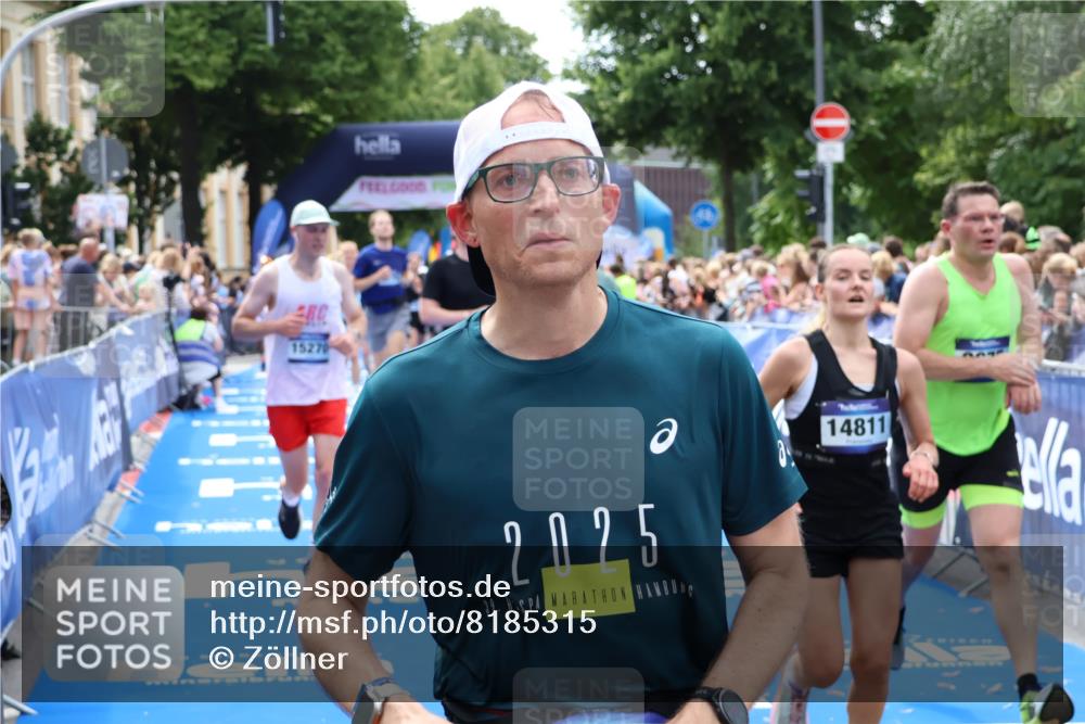 29.06.2025 - hella hamburg halbmarathon Zöllner http://msf.ph/oto/8185315 29.06.2025 10:42:25 Ziel 1256, 1312, 2233, 2675, 3523, 6639, 6770, 7693, 11907, 13746, 13807, 14226, 14811, 15095, 15175, 15270, 15623, 15654, 16281, 18330 meine-sportfotos.de