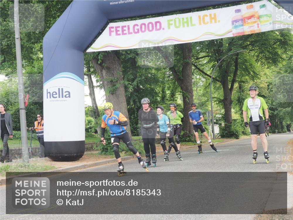 29.06.2025 - hella hamburg halbmarathon KatJ http://msf.ph/oto/8185343 29.06.2025 09:24:38 Zwischen KM18-KM19  meine-sportfotos.de