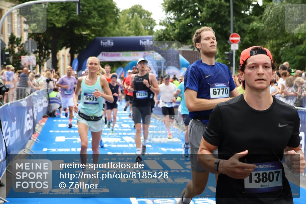 29.06.2025 - hella hamburg halbmarathon Zöllner http://msf.ph/oto/8185428 29.06.2025 10:42:29 Ziel 1209, 1256, 1353, 1800, 1962, 2233, 3523, 6639, 6770, 7116, 7448, 7693, 7734, 11907, 13446, 13807, 14226, 15095, 15175, 15623, 15654, 16281, 16333, 17637, 17733, 17911, 18330 meine-sportfotos.de