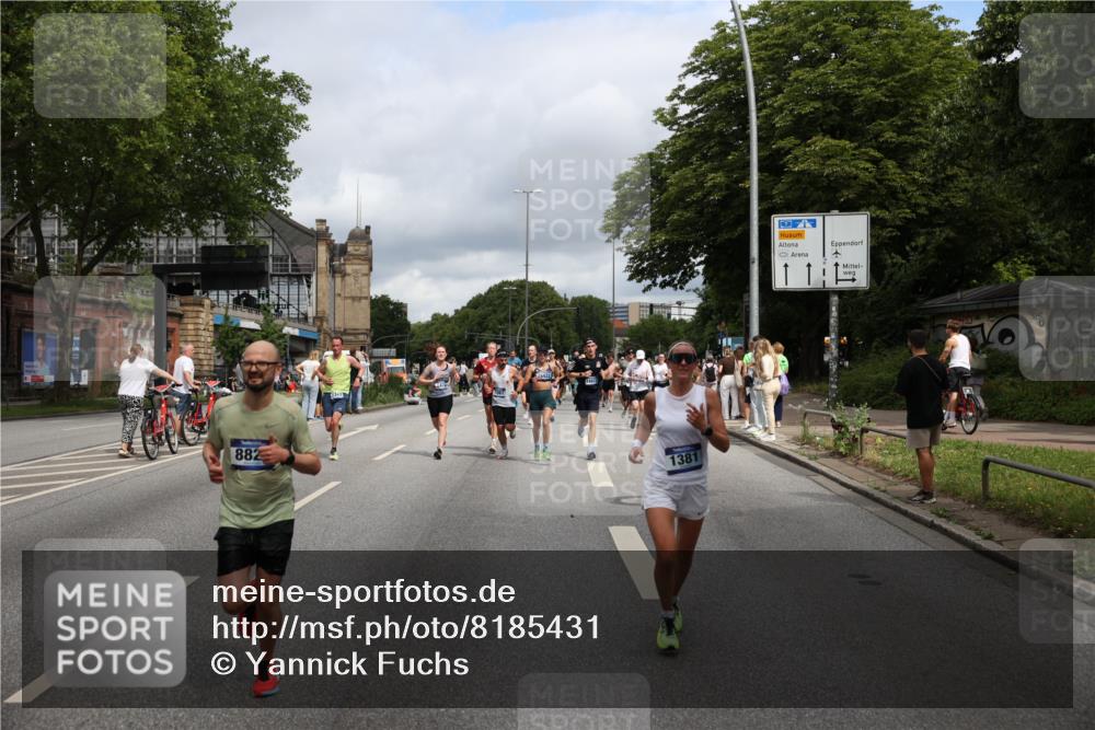 29.06.2025 - hella hamburg halbmarathon Yannick Fuchs http://msf.ph/oto/8185431 29.06.2025 10:43:33 20KM 1094, 1342, 1381, 1476, 2013, 2504, 2516, 2592, 2596, 2706, 2878, 2889, 2937, 3060, 3692, 4017, 4832, 5460, 5705, 6158, 7067, 7297, 7332, 8112, 8437, 8821, 9038, 9126, 9213, 9463, 9619, 9649, 9695, 9924, 9965, 10184, 10859, 11340, 11519, 11579, 11779, 11819, 11977, 12094, 12421, 12533, 12670, 13233, 13269, 13688, 13690, 14526, 15422, 15523, 16114, 16369, 16627, 16653, 16731, 16891, 17173, 17632, 17753, 18058, 18842, 18926, 19109 meine-sportfotos.de