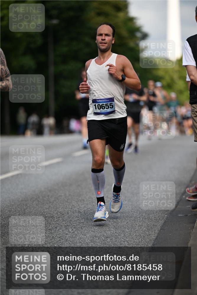 29.06.2025 - hella hamburg halbmarathon Dr. Thomas Lammeyer http://msf.ph/oto/8185458 29.06.2025 09:47:24 Kennedybrücke 1122, 1953, 3189, 5308, 5344, 7231, 7793, 8975, 9047, 9079, 10106, 10173, 10790, 11150 meine-sportfotos.de