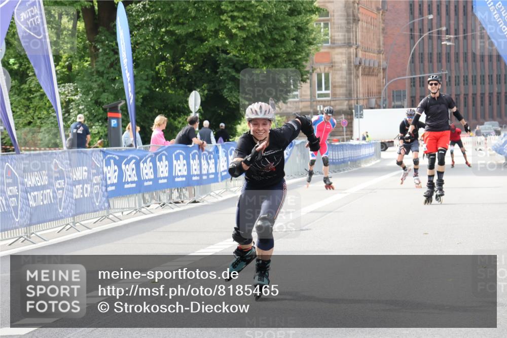 29.06.2025 - hella hamburg halbmarathon Strokosch-Dieckow http://msf.ph/oto/8185465 29.06.2025 09:25:41 Ziel 20005, 20172, 20174, 20423 meine-sportfotos.de