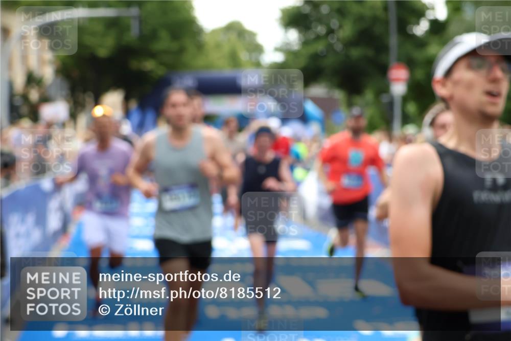 29.06.2025 - hella hamburg halbmarathon Zöllner http://msf.ph/oto/8185512 29.06.2025 10:42:32 Ziel 1209, 1256, 1353, 1800, 1962, 2233, 3523, 7116, 7448, 7693, 7734, 11907, 13446, 15095, 15175, 15623, 16295, 16333, 17016, 17637, 17733, 17911, 18330, 18680 meine-sportfotos.de