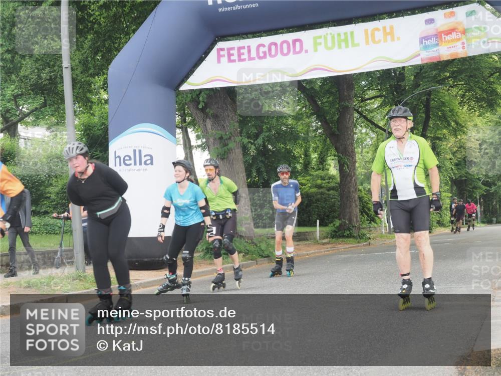 29.06.2025 - hella hamburg halbmarathon KatJ http://msf.ph/oto/8185514 29.06.2025 09:24:39 Zwischen KM18-KM19  meine-sportfotos.de