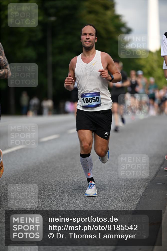 29.06.2025 - hella hamburg halbmarathon Dr. Thomas Lammeyer http://msf.ph/oto/8185542 29.06.2025 09:47:24 Kennedybrücke 1122, 1953, 3189, 5308, 5344, 7231, 7793, 8975, 9047, 9079, 10106, 10173, 10790, 11150 meine-sportfotos.de