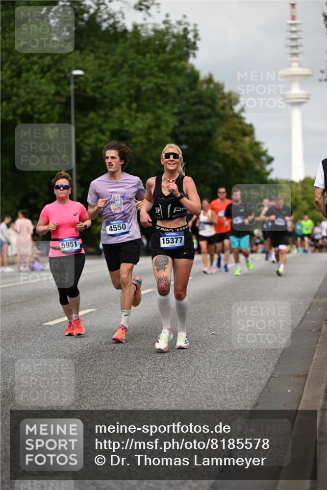 29.06.2025 - hella hamburg halbmarathon Dr. Thomas Lammeyer http://msf.ph/oto/8185578 29.06.2025 10:10:50 Kennedybrücke 1245, 1766, 1981, 4550, 4666, 5951, 6314, 6572, 6664, 8051, 8960, 9560, 10212, 10297, 10736, 10886 meine-sportfotos.de