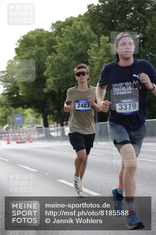 29.06.2025 - hella hamburg halbmarathon Jannik Wohlers http://msf.ph/oto/8185588 29.06.2025 09:43:30 Lombardsbrücke 1953, 2203, 2483, 3189, 3379, 8376, 9804, 10351, 11150, 13383, 13941, 15136, 17040, 18763, 18832 meine-sportfotos.de