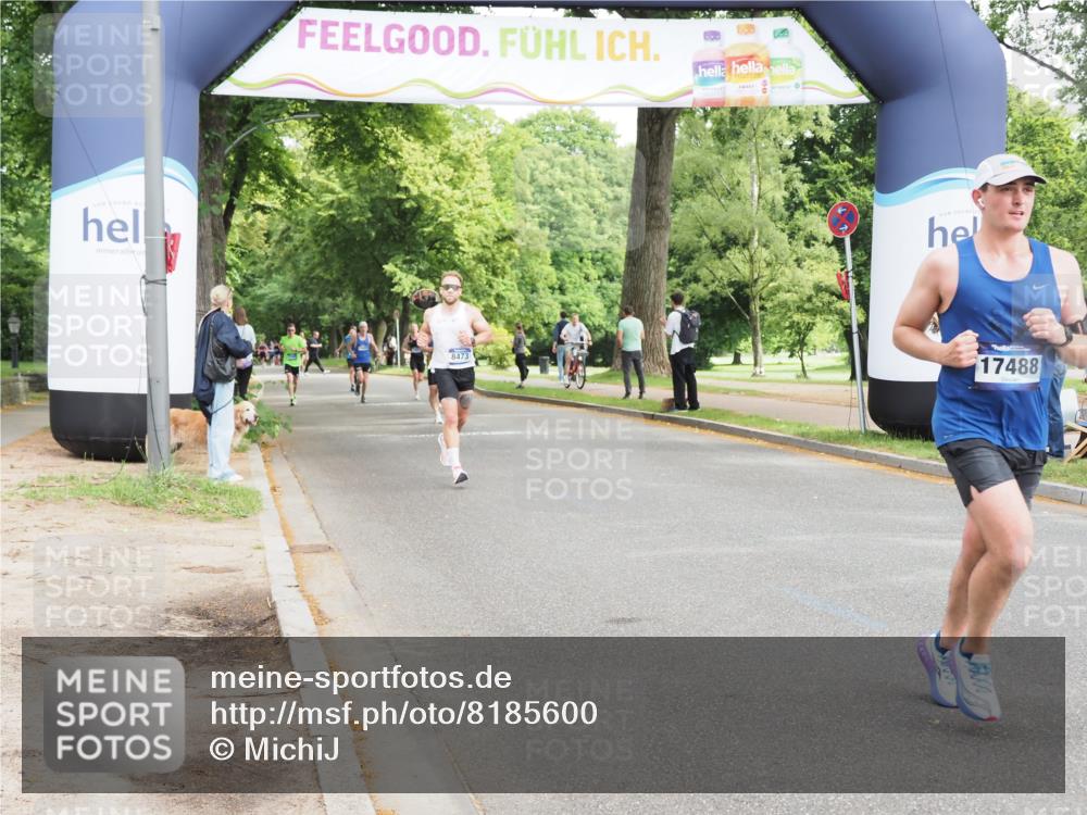 29.06.2025 - hella hamburg halbmarathon MichiJ http://msf.ph/oto/8185600 29.06.2025 10:18:36 Zwischen KM18-KM19 2075, 8473, 12189, 14140, 15883 meine-sportfotos.de