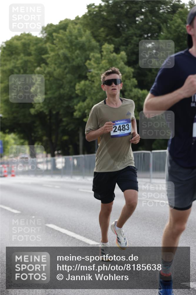 29.06.2025 - hella hamburg halbmarathon Jannik Wohlers http://msf.ph/oto/8185638 29.06.2025 09:43:30 Lombardsbrücke 1953, 2203, 2483, 3189, 3379, 8376, 9804, 10351, 11150, 13383, 13941, 15136, 17040, 18763, 18832 meine-sportfotos.de