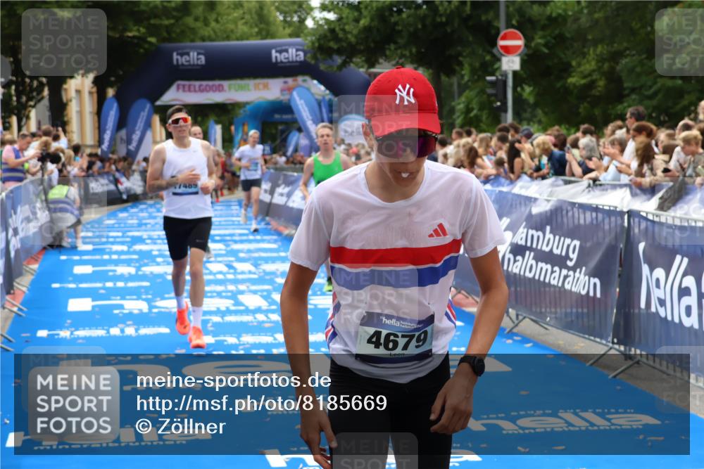 29.06.2025 - hella hamburg halbmarathon Zöllner http://msf.ph/oto/8185669 29.06.2025 10:33:30 Ziel 4602, 8956, 15326, 16931, 17056, 17489, 18731 meine-sportfotos.de