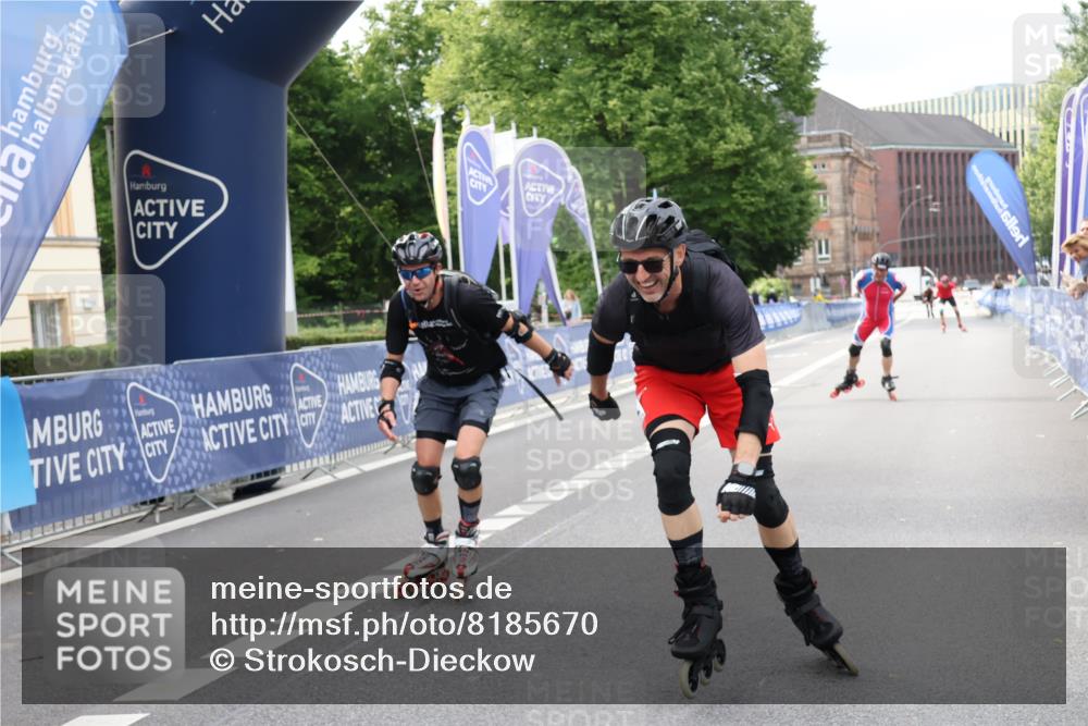 29.06.2025 - hella hamburg halbmarathon Strokosch-Dieckow http://msf.ph/oto/8185670 29.06.2025 09:25:46 Ziel 20100, 20172, 20174, 20423 meine-sportfotos.de