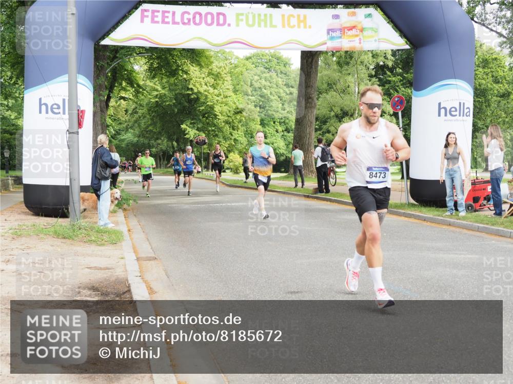29.06.2025 - hella hamburg halbmarathon MichiJ http://msf.ph/oto/8185672 29.06.2025 10:18:38 Zwischen KM18-KM19 8473, 12189, 14140, 15883 meine-sportfotos.de