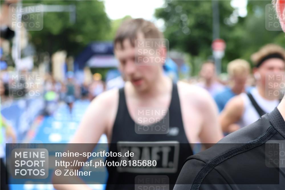 29.06.2025 - hella hamburg halbmarathon Zöllner http://msf.ph/oto/8185680 29.06.2025 10:42:38 Ziel 1209, 1735, 4235, 7508, 13446, 13483, 16295, 16333, 17000, 17016, 18275, 18632, 18680 meine-sportfotos.de
