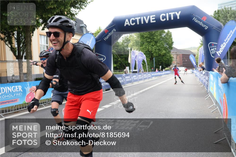 29.06.2025 - hella hamburg halbmarathon Strokosch-Dieckow http://msf.ph/oto/8185694 29.06.2025 09:25:47 Ziel 20100, 20172, 20174, 20423 meine-sportfotos.de