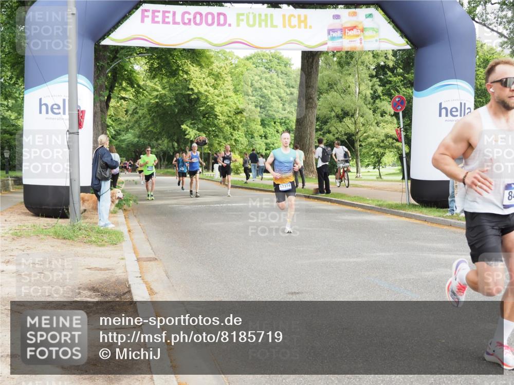 29.06.2025 - hella hamburg halbmarathon MichiJ http://msf.ph/oto/8185719 29.06.2025 10:18:38 Zwischen KM18-KM19 8473, 12189, 14140, 15883 meine-sportfotos.de