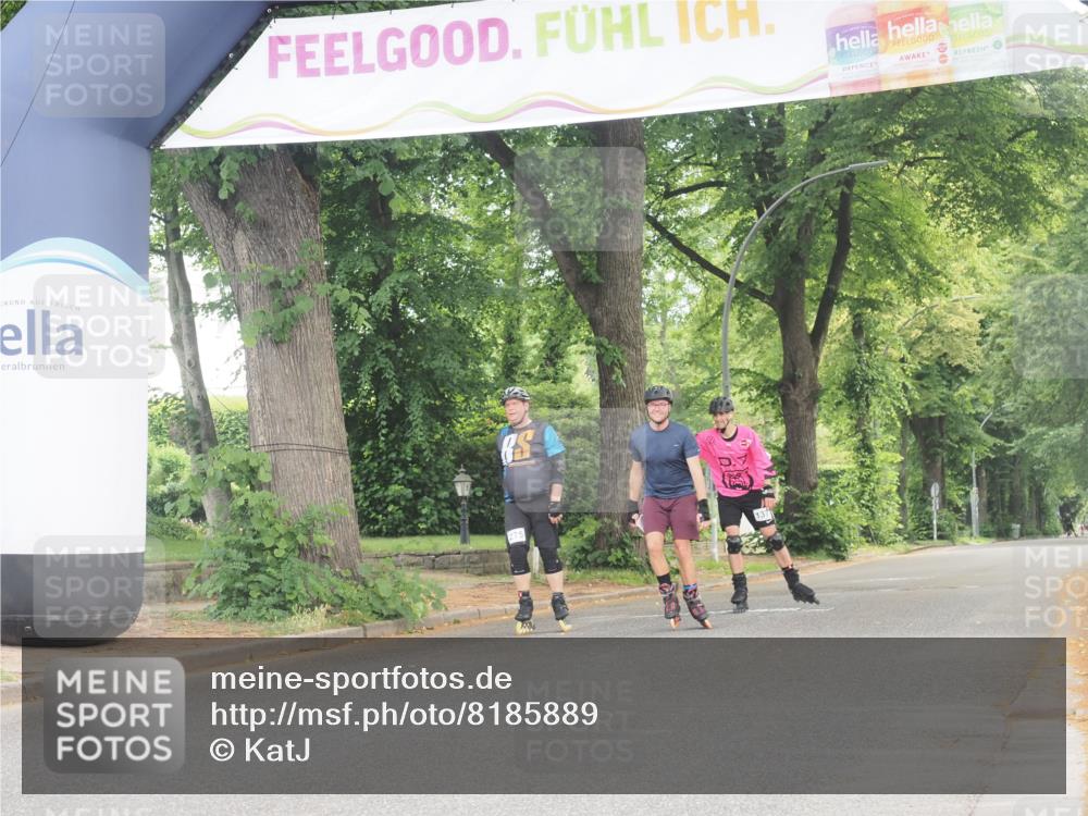 29.06.2025 - hella hamburg halbmarathon KatJ http://msf.ph/oto/8185889 29.06.2025 09:24:44 Zwischen KM18-KM19  meine-sportfotos.de
