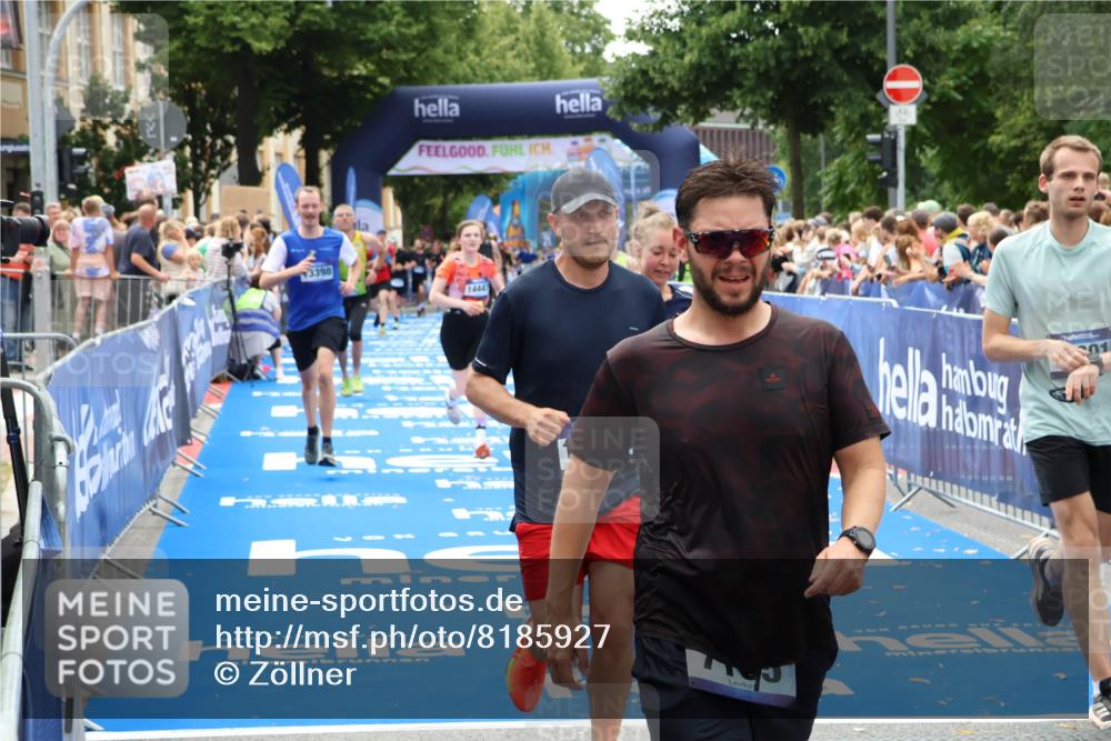29.06.2025 - hella hamburg halbmarathon Zöllner http://msf.ph/oto/8185927 29.06.2025 10:42:57 Ziel 4823, 5011, 5477, 13398, 14447, 14849, 15297, 15301, 15851, 18559, 18659 meine-sportfotos.de