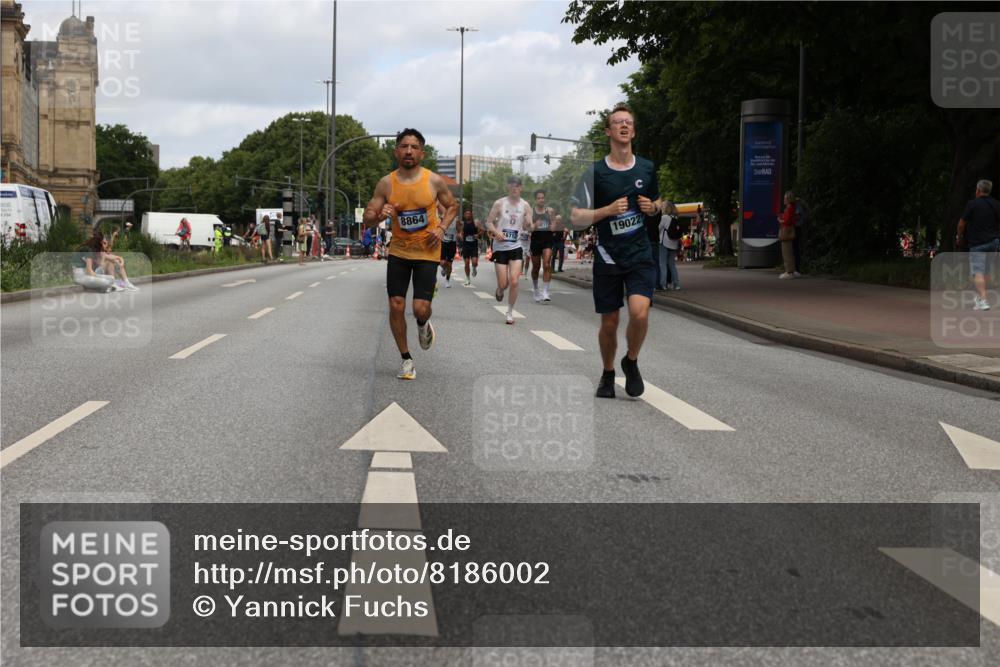 29.06.2025 - hella hamburg halbmarathon Yannick Fuchs http://msf.ph/oto/8186002 29.06.2025 10:29:40 20KM 1217, 1562, 4477, 5048, 5152, 6169, 7867, 7972, 8395, 8864, 8901, 9686, 12204, 12369, 14069, 14388, 14603, 14629, 14952, 15391, 15991, 16140, 16712, 16811, 16963, 16964, 17643, 18220, 18419, 19022 meine-sportfotos.de