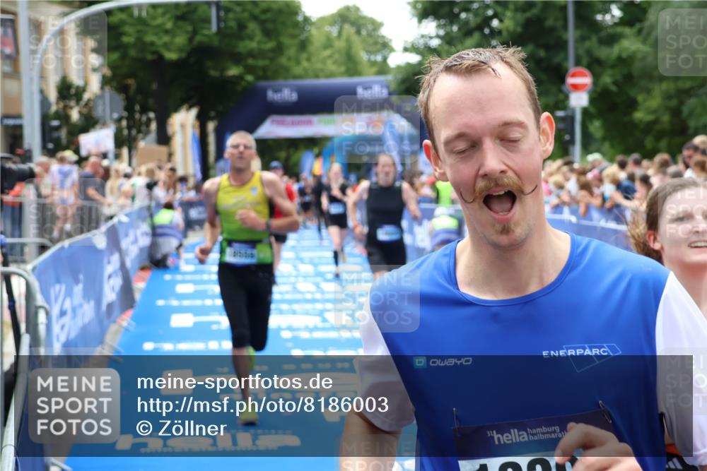 29.06.2025 - hella hamburg halbmarathon Zöllner http://msf.ph/oto/8186003 29.06.2025 10:43:00 Ziel 4823, 5477, 7035, 8218, 9364, 14849, 18559, 18659 meine-sportfotos.de